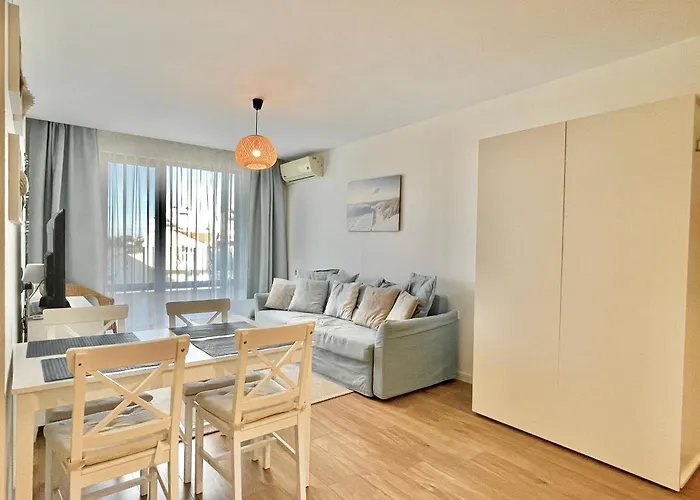 Prestige - Private - Bsr - 2 Apartment